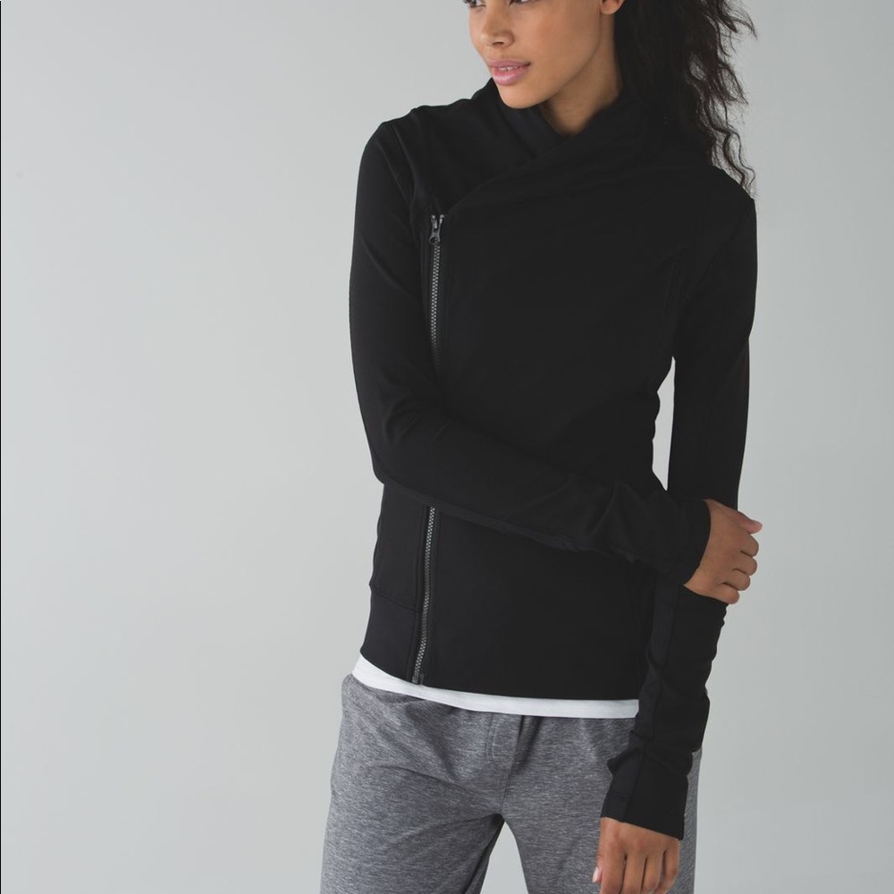Lululemon Bhakti Yoga Jacket in Black